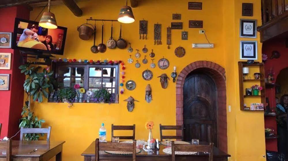 La Casa De Barro Lodge & Restaurant Chincheros  Exteriér fotografie